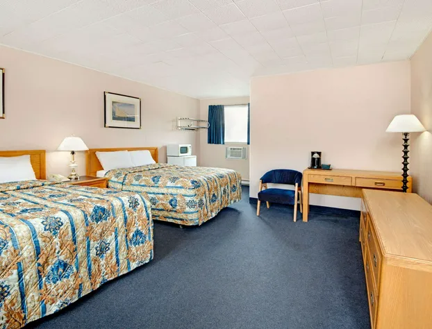 Knights Inn Midland, ON hotel detail image 4