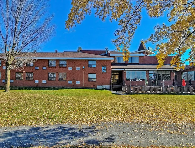 Ramada by Wyndham Arnprior hotel detail image 3