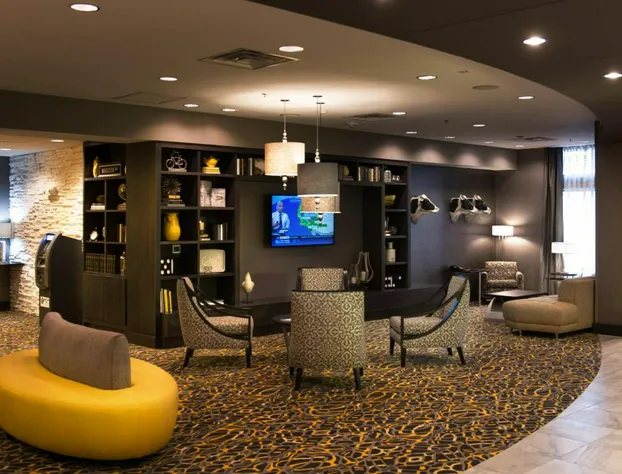 Holiday Inn Express & Suites Madison Central by IHG hotel detail image 4