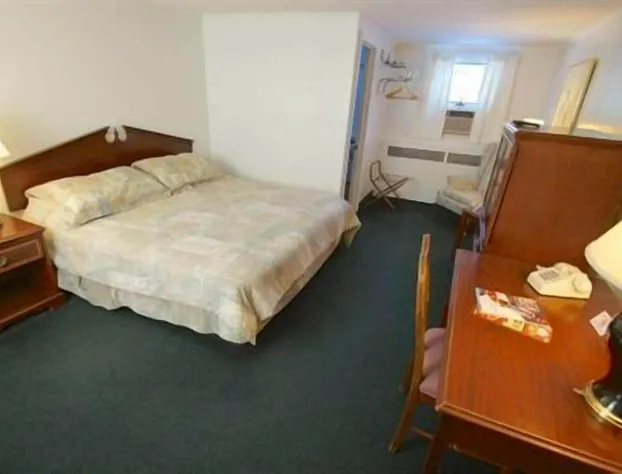 Travelers Inn hotel detail image 3