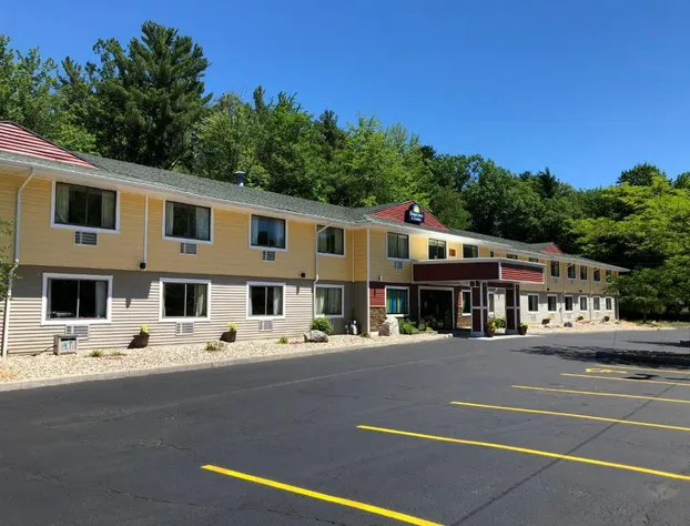 Days Inn & Suites by Wyndham Stevens Point hotel detail image 2