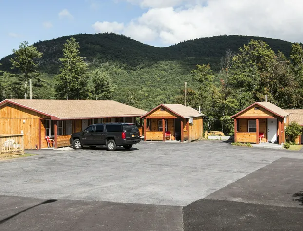 King Hendrick Motel hotel detail image 1