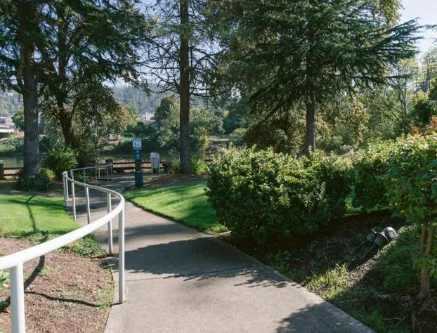 Riverfront Inn Roseburg hotel detail image 4