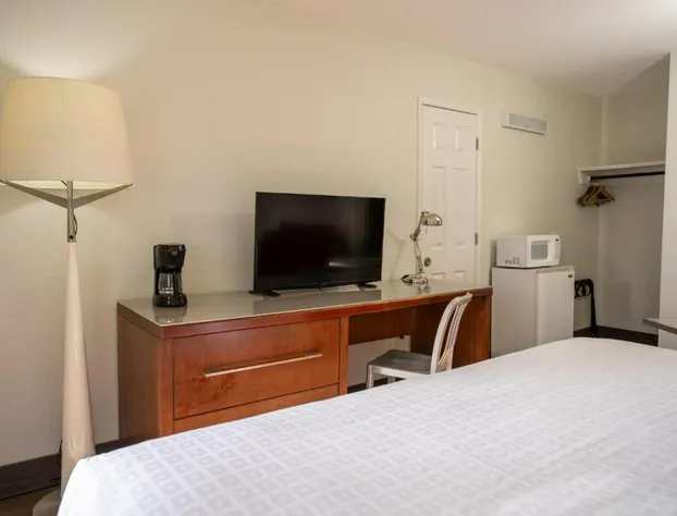 Riverfront Inn Roseburg hotel detail image 3