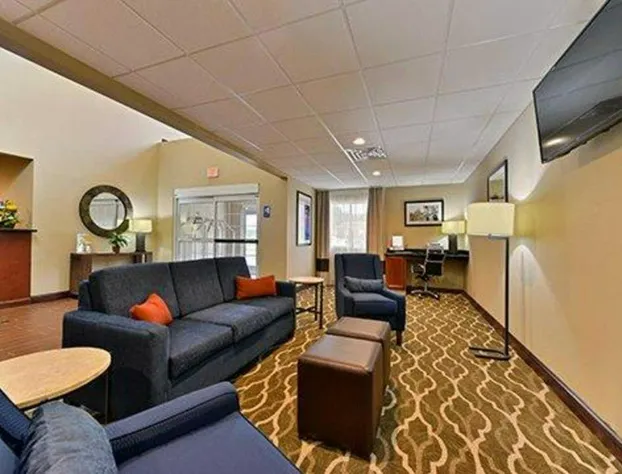 Days Inn & Suites by Wyndham Manheim Lebanon hotel detail image 3