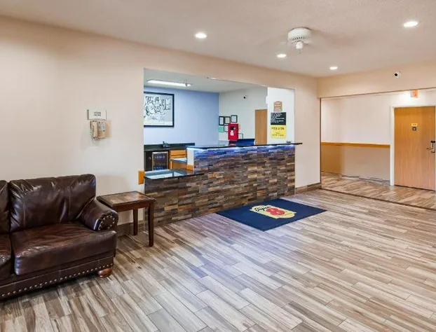 Super 8 by Wyndham Neillsville WI hotel detail image 4