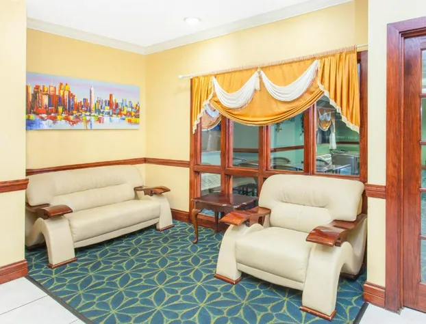 Ramada Limited Decatur hotel detail image 2