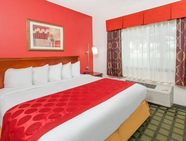 Ramada Limited Decatur hotel detail image 4