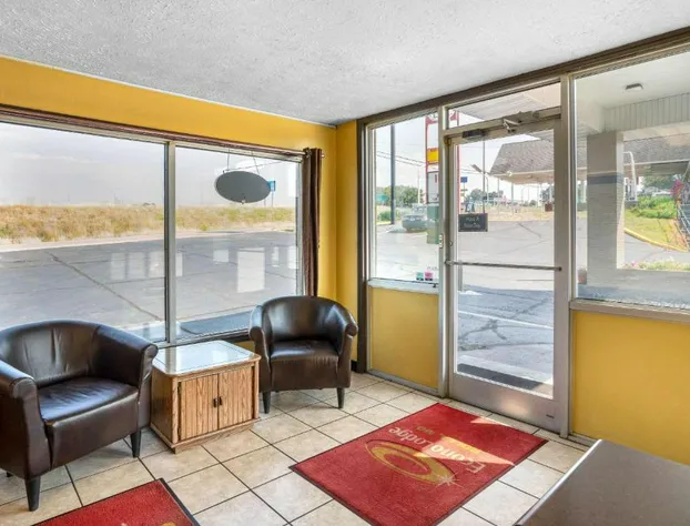 Econo Lodge Rolla I-44 Exit 184 Near Missouri University of Science and Technology hotel detail image 2