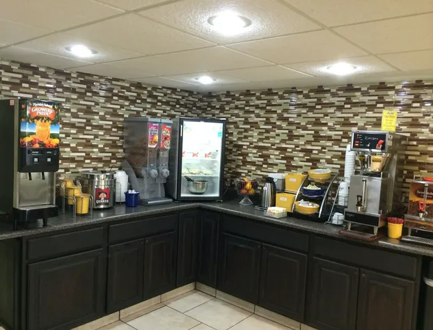 Days Inn by Wyndham Jasper hotel detail image 3