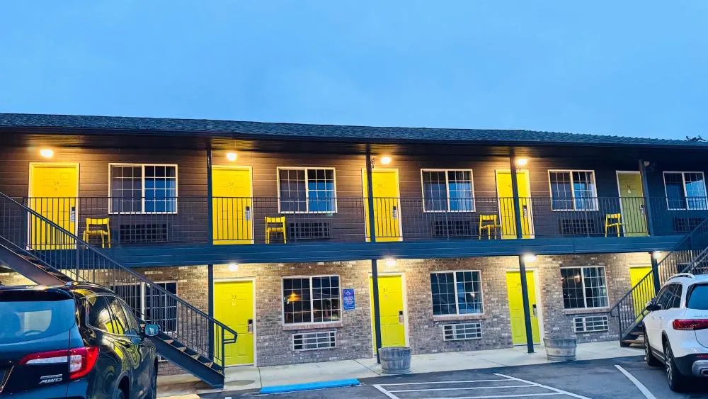 Morgan Inn And Suites hotel hero