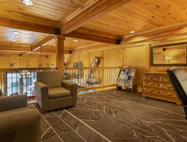 Best Western Plus Olympic Inn hotel detail image 4