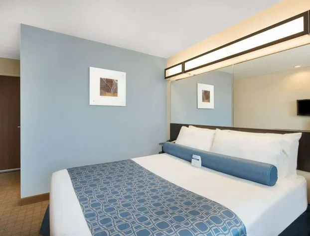 Microtel Inn & Suites by Wyndham Stanley hotel detail image 4