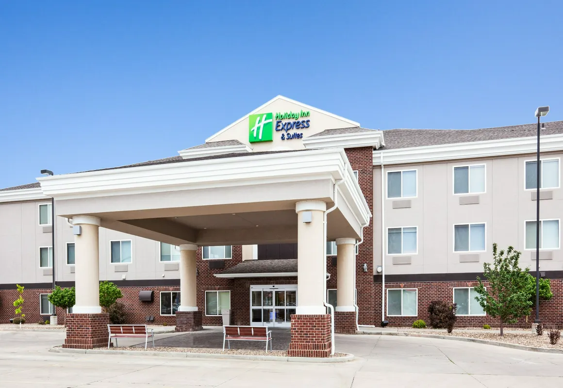 Holiday Inn Express Hotel & Suites Dickinson by IHG hotel hero