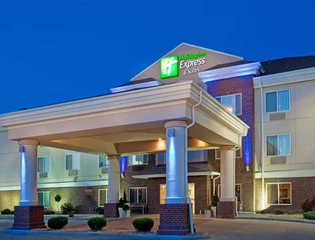 Holiday Inn Express Hotel & Suites Dickinson by IHG hotel detail image 1