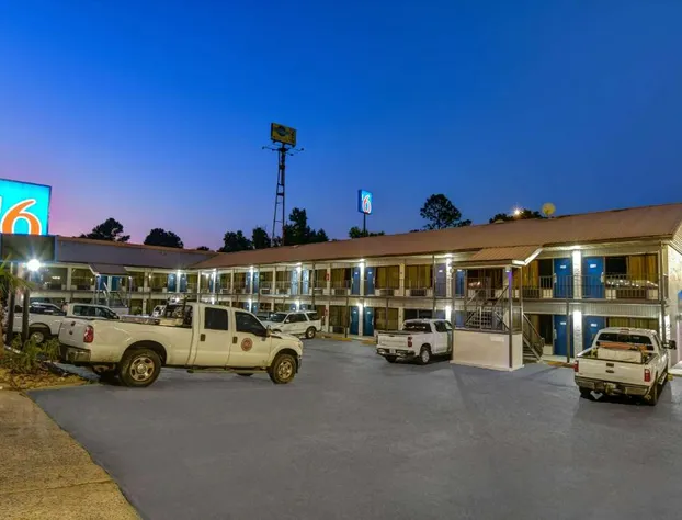 Motel 6 Dalton, GA hotel detail image 2