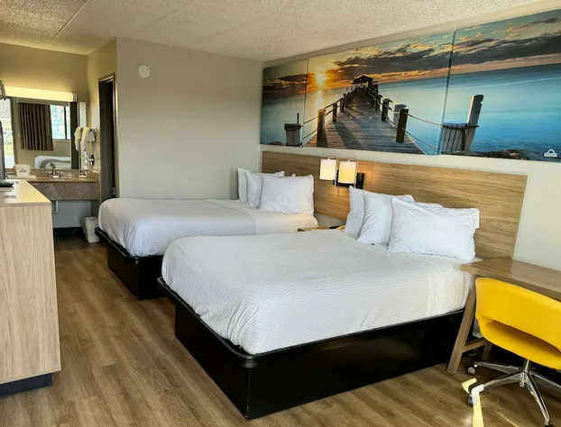 Days Inn by Wyndham Cloverdale Greencastle hotel detail image 2