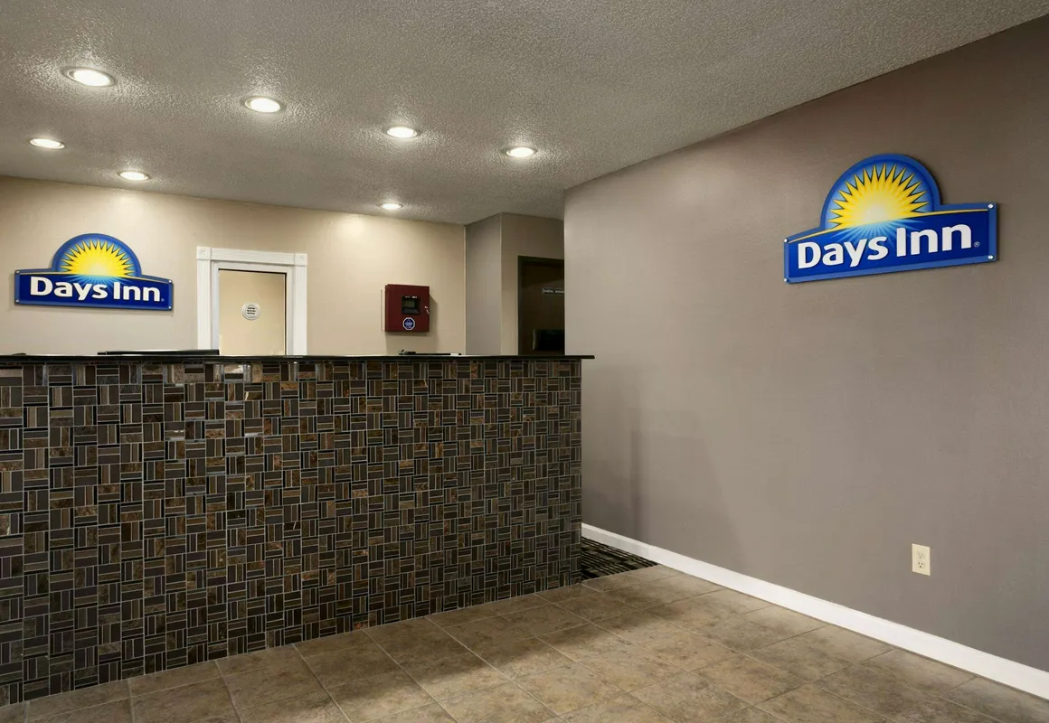 Days Inn by Wyndham Cloverdale Greencastle hotel hero