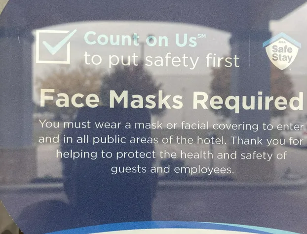 Super 8 by Wyndham Martinsville hotel detail image 4