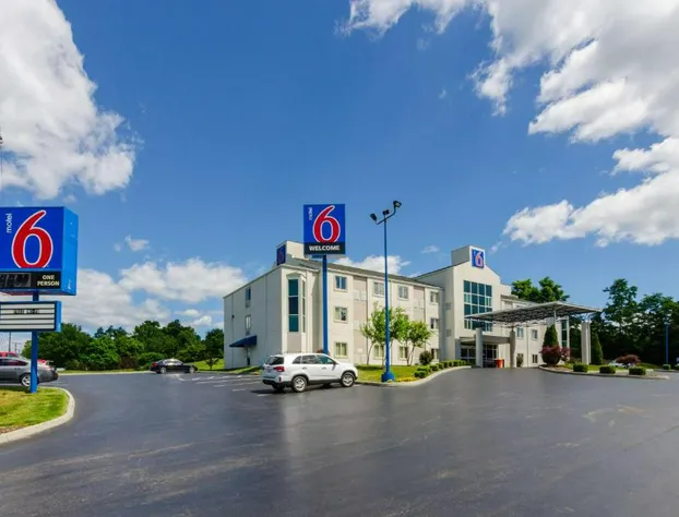 Motel 6 Bristol, VA hotel detail image 1