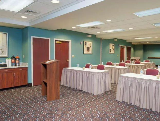 Hampton Inn and Suites Kokomo hotel detail image 3