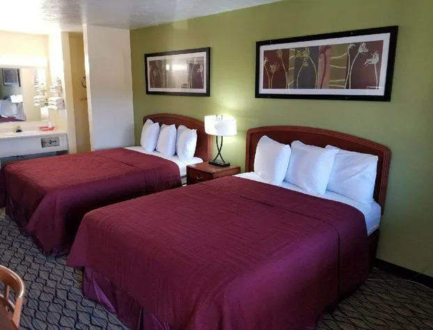 Economy Inn & Suites hotel detail image 3