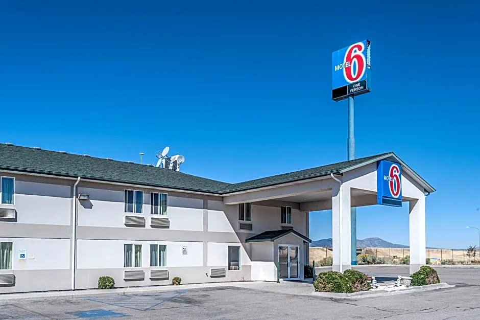 Motel 6 Beaver, UT hotel hero