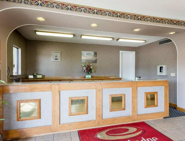 Econo Lodge Grenada hotel detail image 4