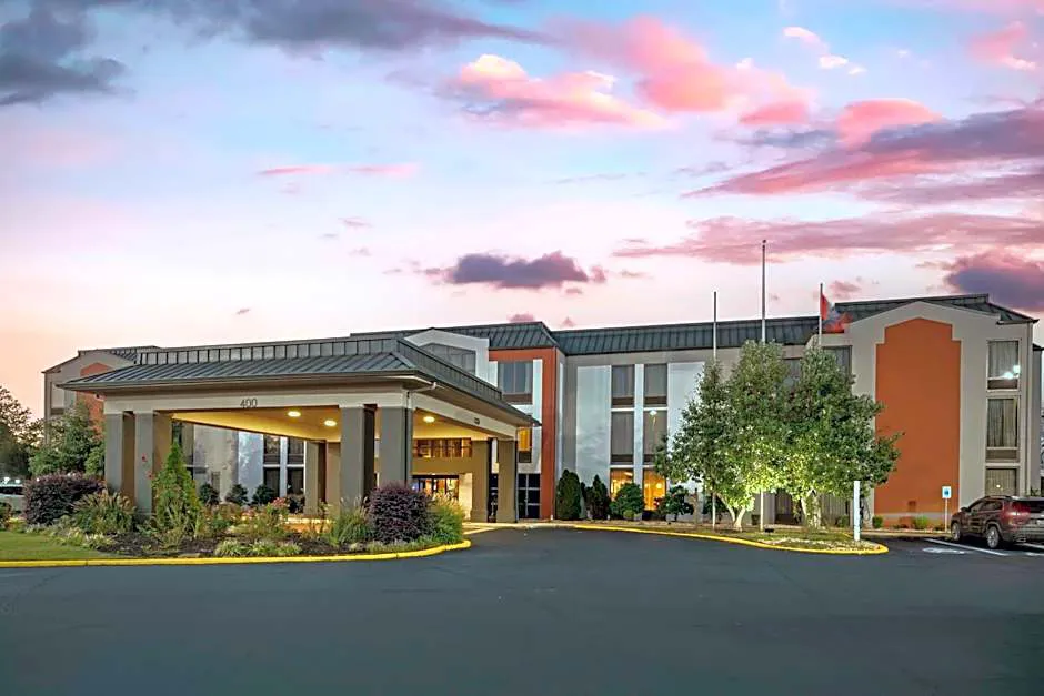 Best Western New Albany hotel hero