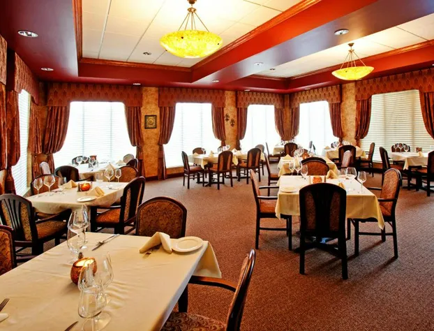 Holiday Inn Quincy East by IHG hotel detail image 4