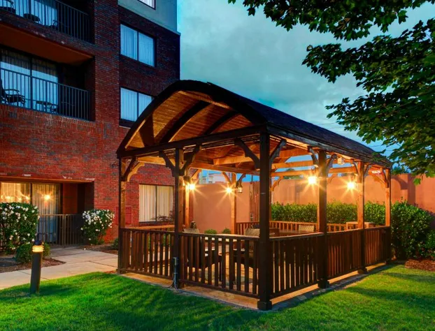 Courtyard by Marriott Anniston Oxford hotel detail image 4