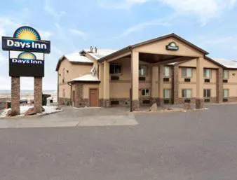 Days Inn by Wyndham Beaver hotel hero