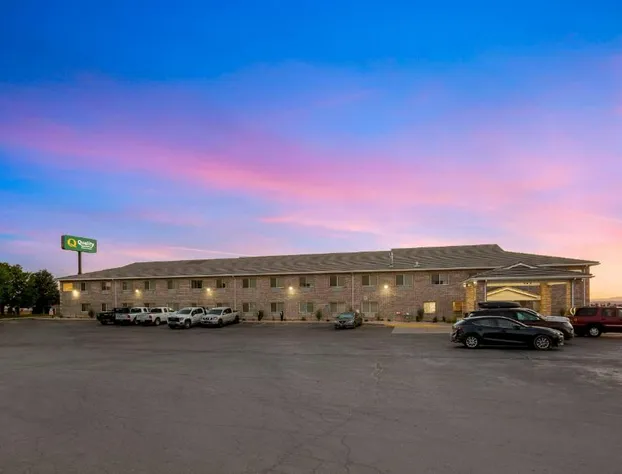 Quality Inn & Suites Fillmore I-15 hotel detail image 1