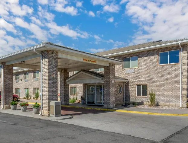 Quality Inn & Suites Fillmore I-15 hotel detail image 4
