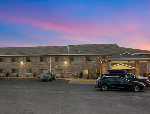 Quality Inn & Suites Fillmore I-15 hotel detail image 2