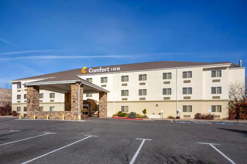 Comfort Inn Richfield I-70 hotel hero