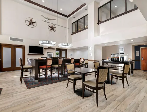 Hampton Inn Victoria hotel detail image 3