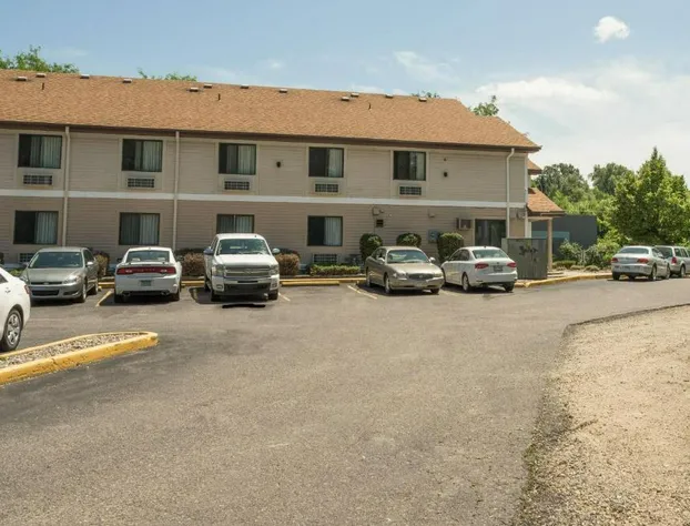 Super 8 by Wyndham Red Wing hotel detail image 3