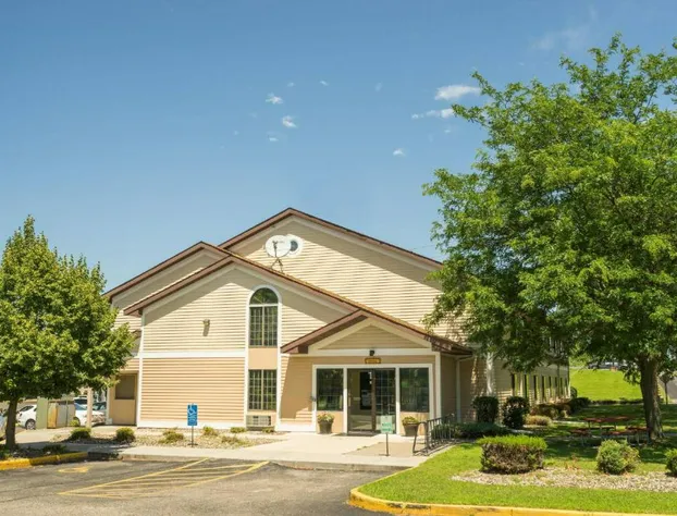 Super 8 by Wyndham Red Wing hotel detail image 3