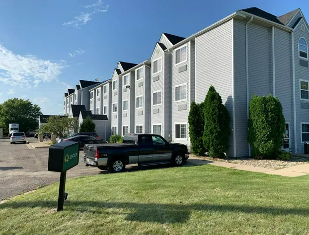 Quality Inn Owatonna Near Medical Center hotel detail image 2