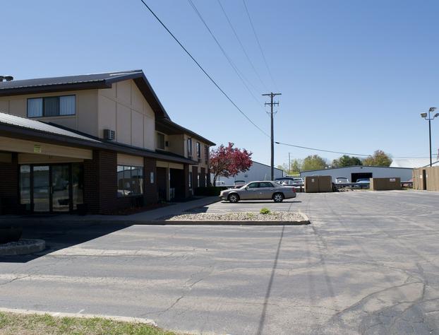 AmeriVu Inn & Suites hotel detail image 3