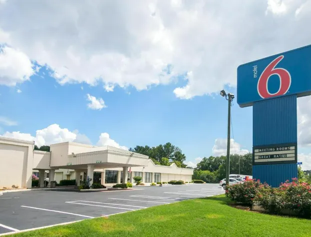 Motel 6 Conyers, GA hotel detail image 1