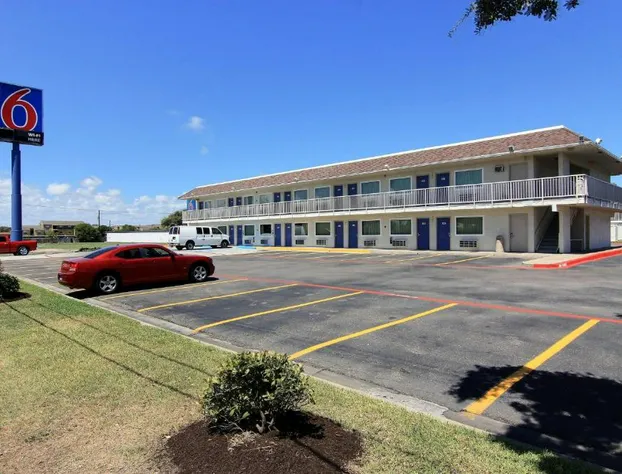 Motel 6 Corpus Christi, TX - East - North Padre Island hotel detail image 2