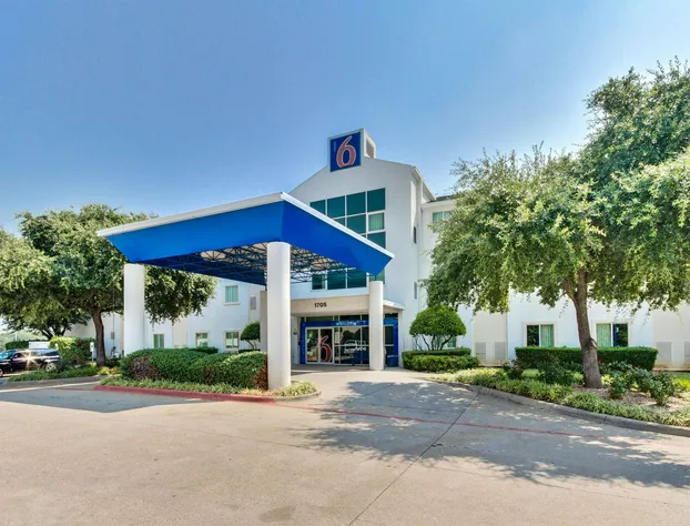Motel 6 Lewisville, TX - Dallas hotel detail image 2