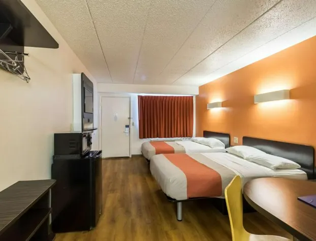 Motel 6 Crawfordsville, IN hotel detail image 4