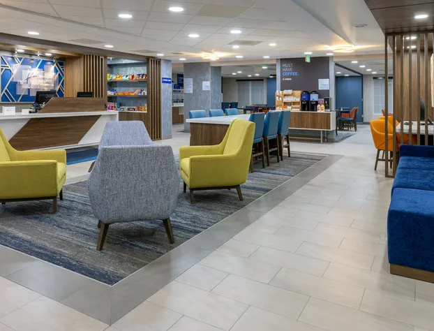 Holiday Inn Express & Suites Center Township by IHG hotel detail image 4