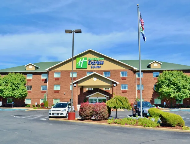 Holiday Inn Express & Suites Center Township by IHG hotel detail image 1