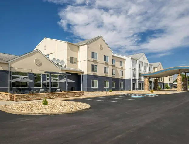 Fairfield Inn & Suites by Marriott Butler hotel detail image 2