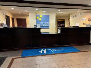 Holiday Inn Express & Suites Belle Vernon by IHG hotel detail image 4
