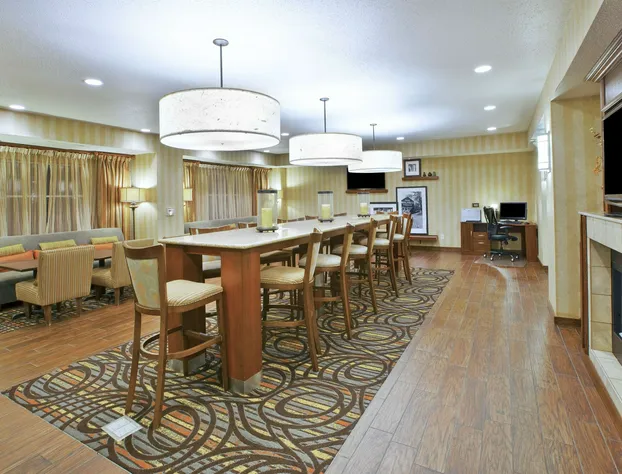 Hampton Inn Pittsburgh Area Beaver Valley CenterTownship hotel detail image 2